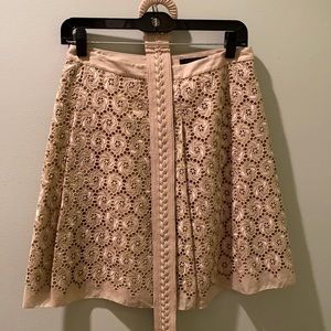 Elie Tahari tan A-line skirt with belt